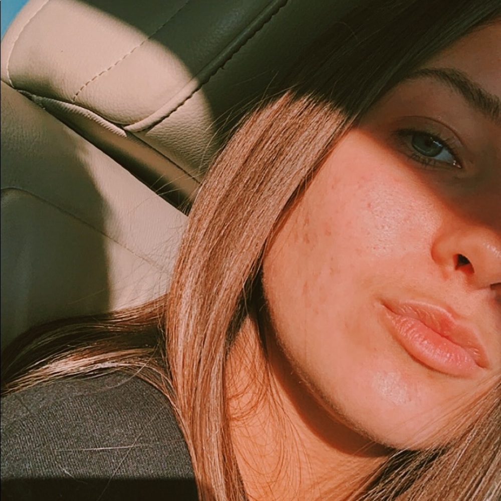 Meet your Posher, Cambria